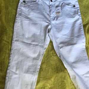 NV white crop jeans size 18